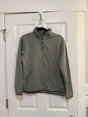 Eddie Bauer Quilted Pullover in Olive Green